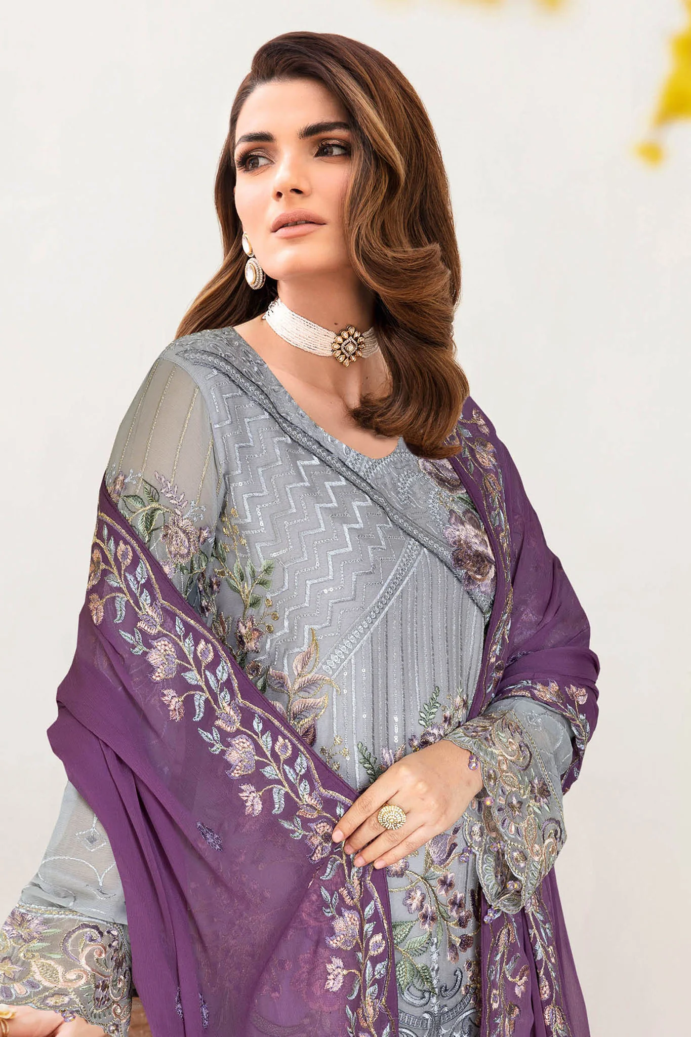 B-205 - Grey - Unstitched 3-Piece Suit