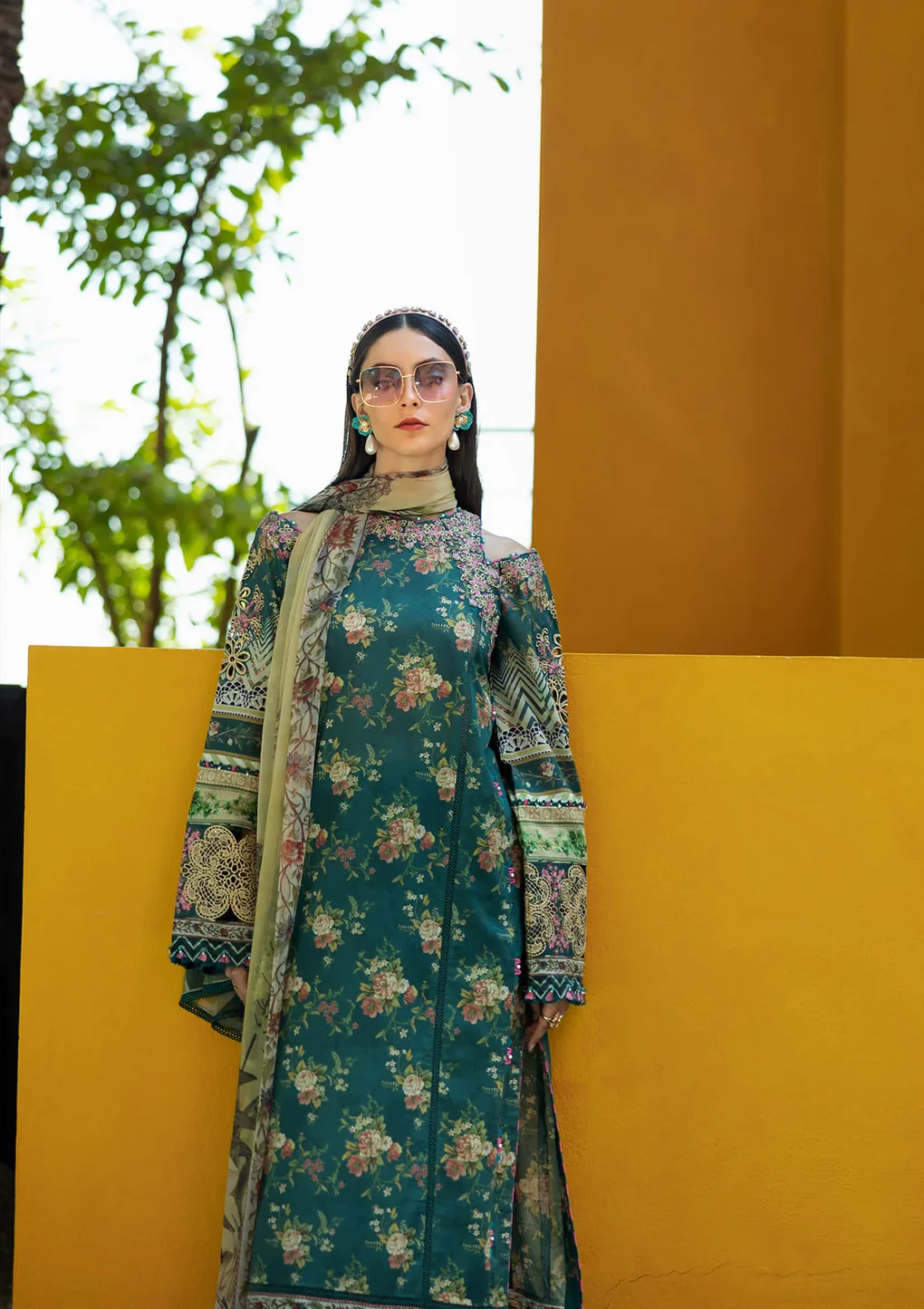 STAY CURIOUS - ETS-07A - Unstitched 3-Piece Suit