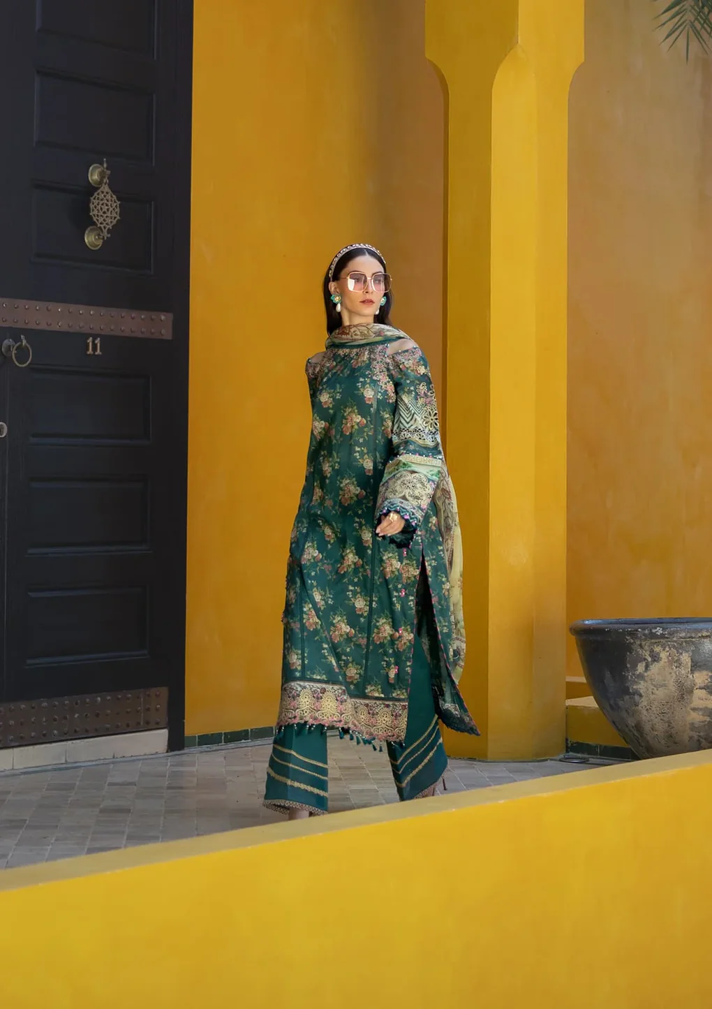 STAY CURIOUS - ETS-07A - Unstitched 3-Piece Suit
