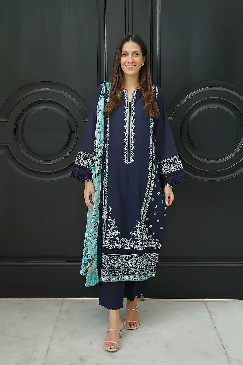 Oceanveil – Unstitched 3-Piece Set