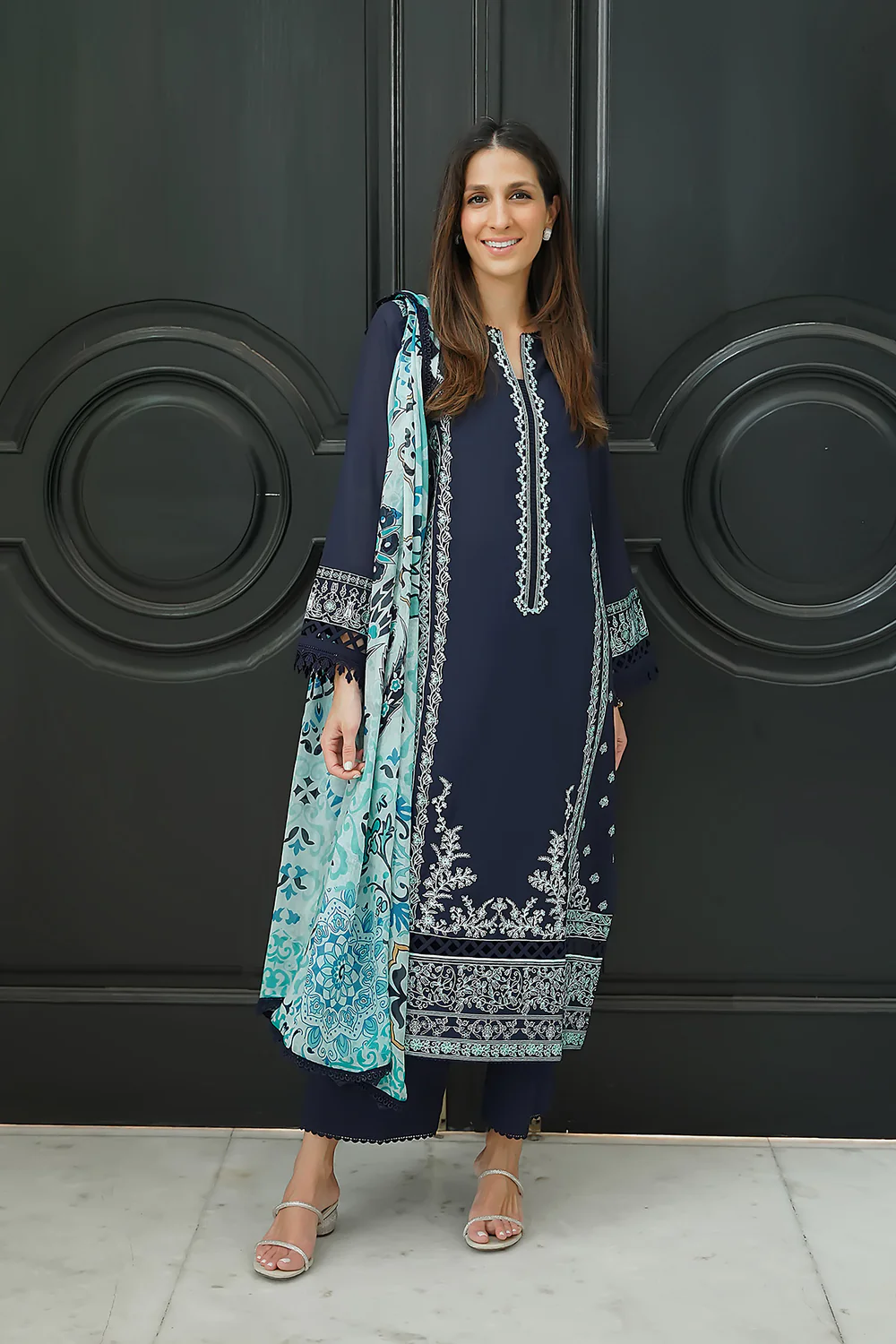 Oceanveil – Unstitched 3-Piece Set