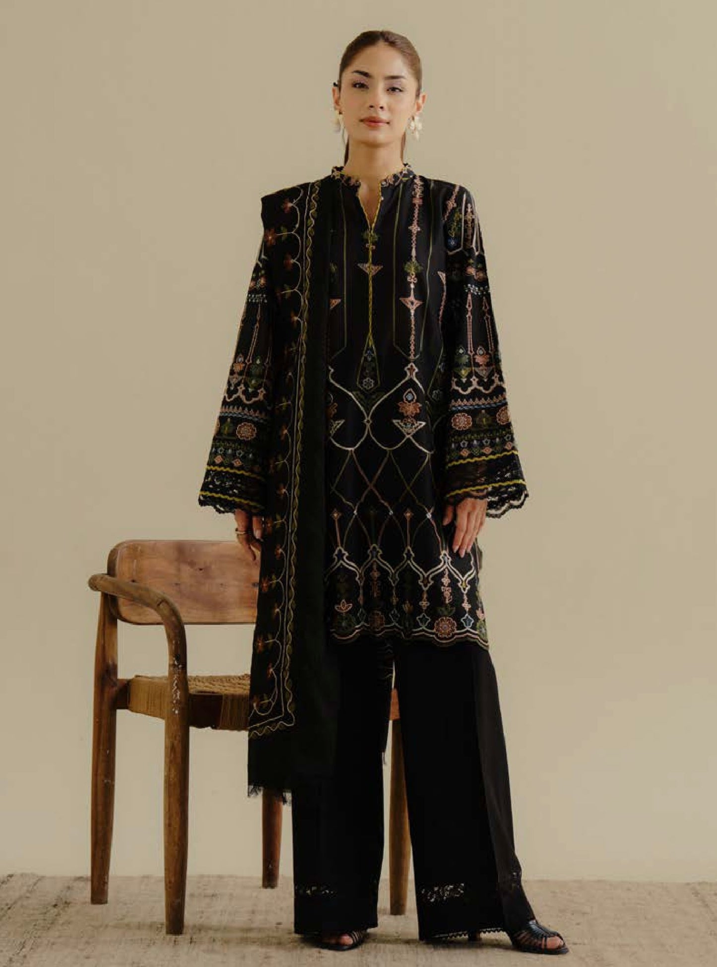 IRIS 2A - Unstitched 3-Piece Suit