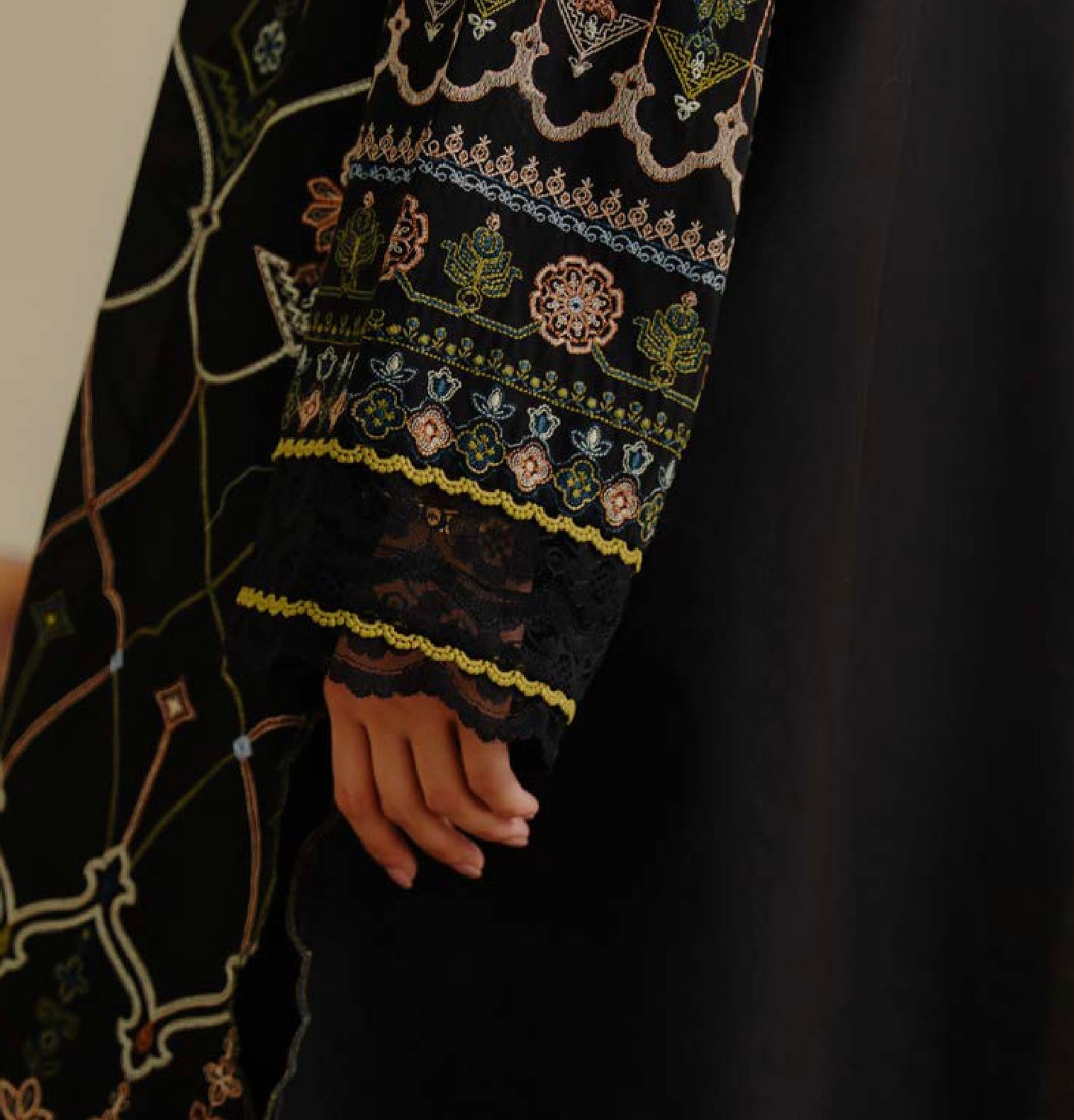 IRIS 2A - Unstitched 3-Piece Suit