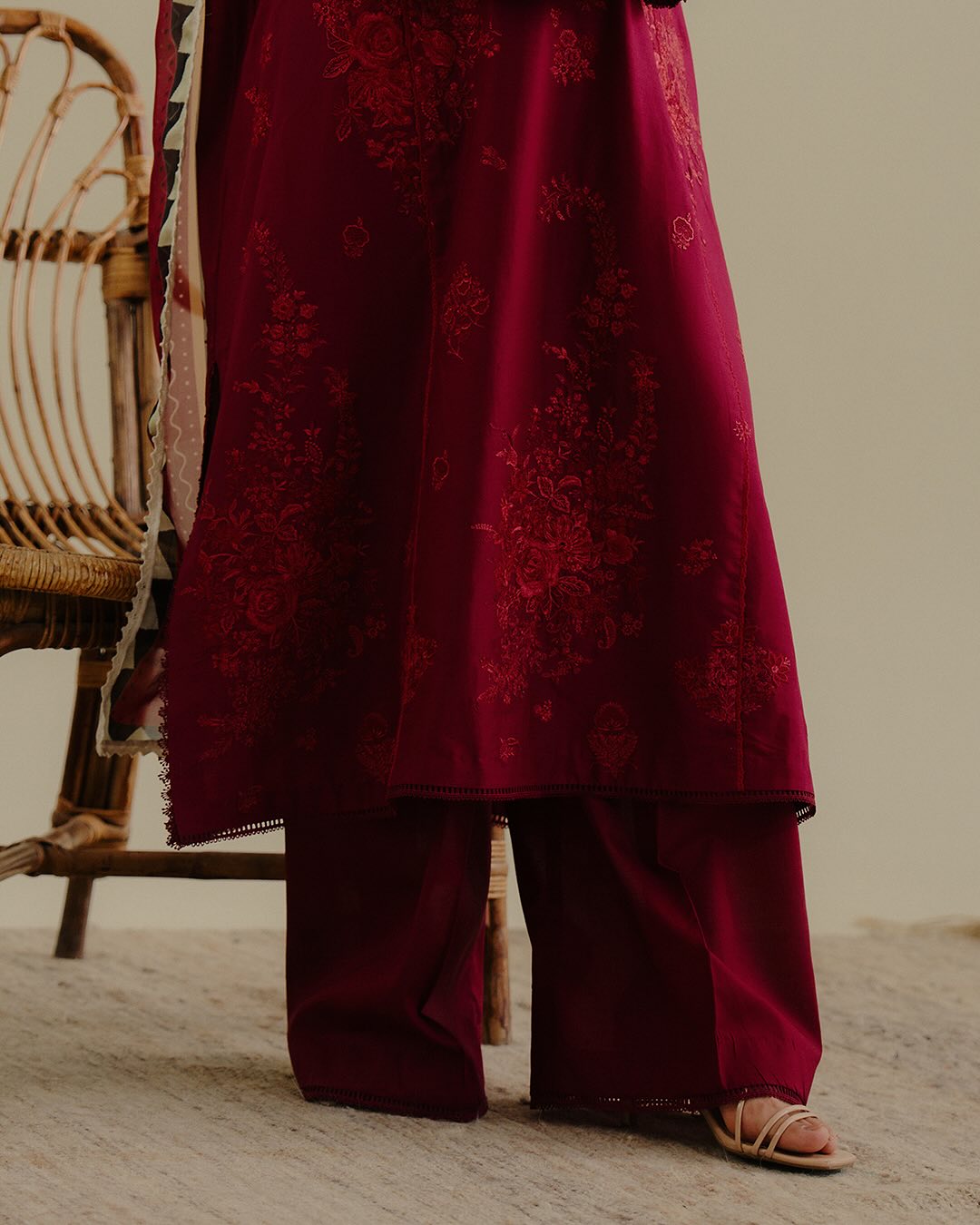 LULEH 3B - Unstitched 3-Piece Suit
