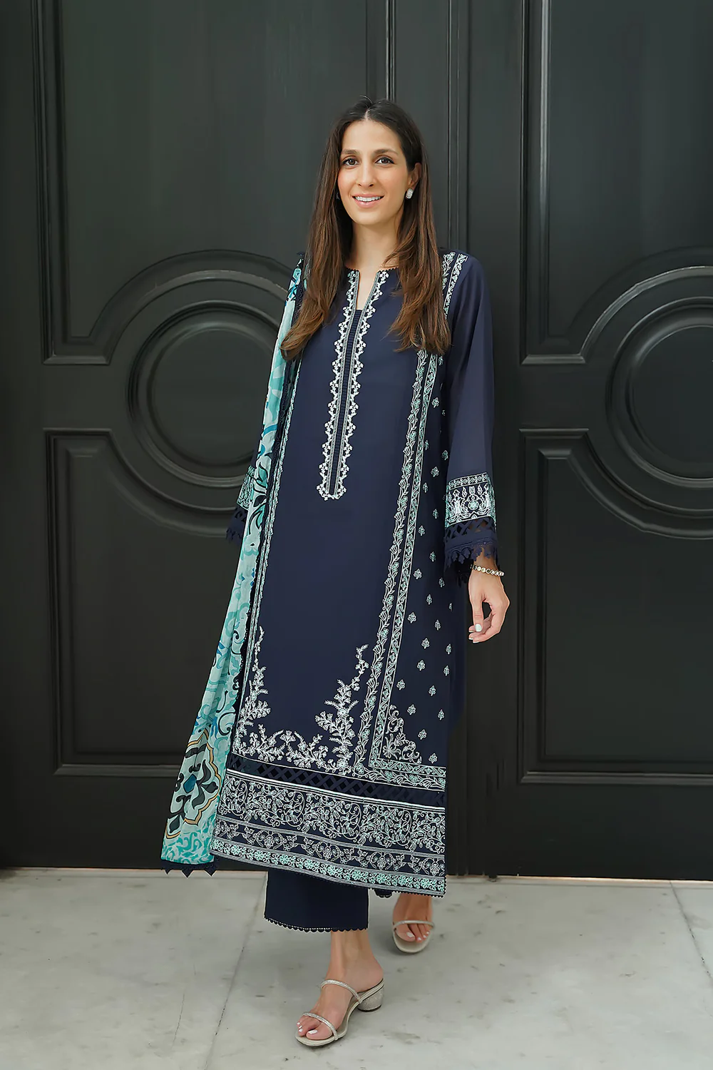 Oceanveil – Unstitched 3-Piece Set